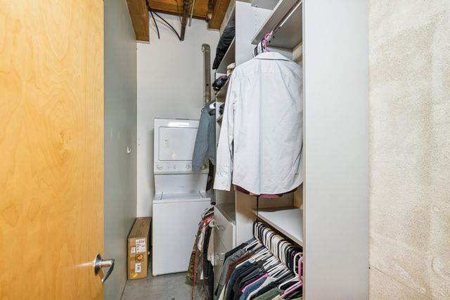 127 5th Street NE 106, Minneapolis, MN 55413