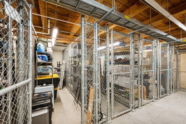 127 5th Street NE 106, Minneapolis, MN 55413