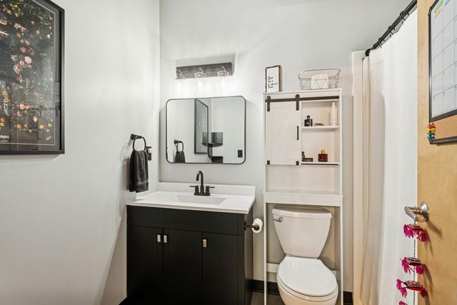 127 5th Street NE 106, Minneapolis, MN 55413