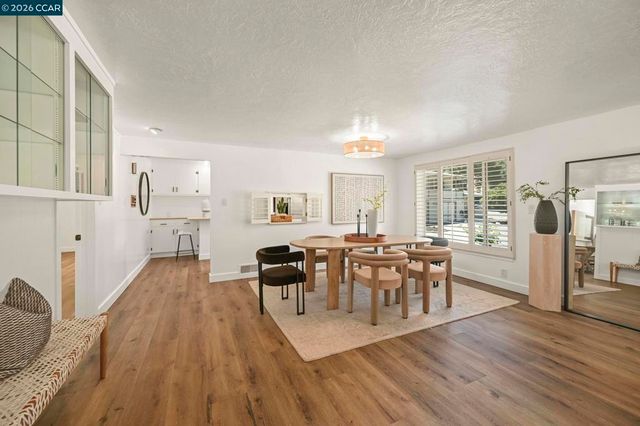 615 Flora St, Martinez, CA 94553