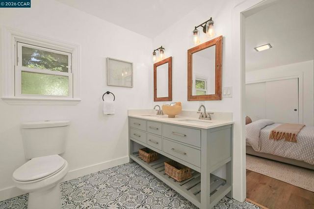 615 Flora St, Martinez, CA 94553
