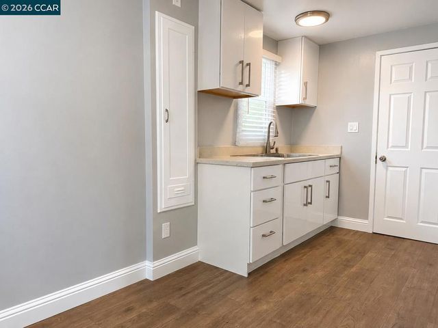 615 Flora St, Martinez, CA 94553