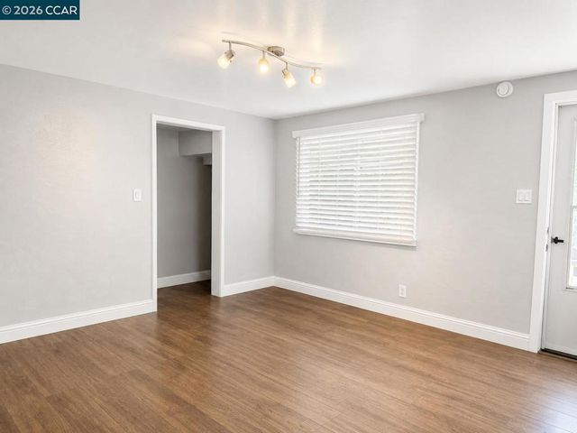 615 Flora St, Martinez, CA 94553
