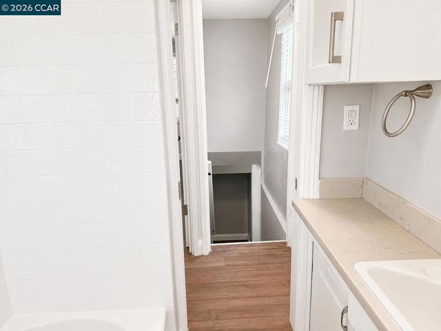 615 Flora St, Martinez, CA 94553