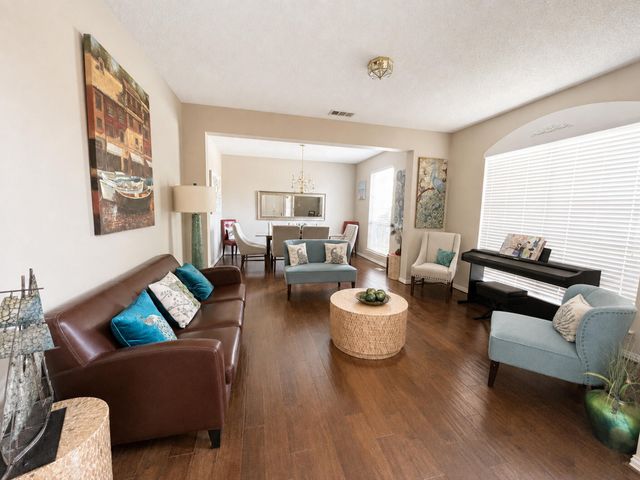 6119 Widgeon Court, Sachse, TX 75048