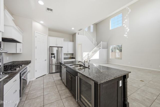 11031 E TUMBLEWEED Avenue, Mesa, AZ 85212