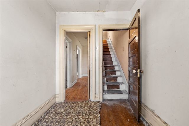 633 3rd St, Verona, PA 15147