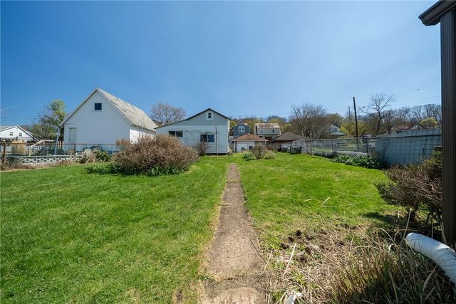 633 3rd St, Verona, PA 15147