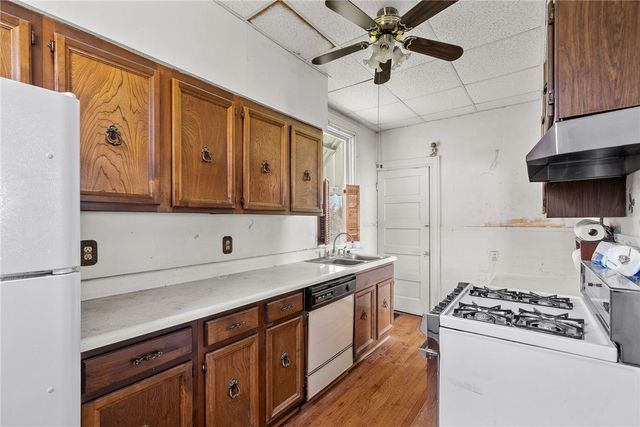 633 3rd St, Verona, PA 15147