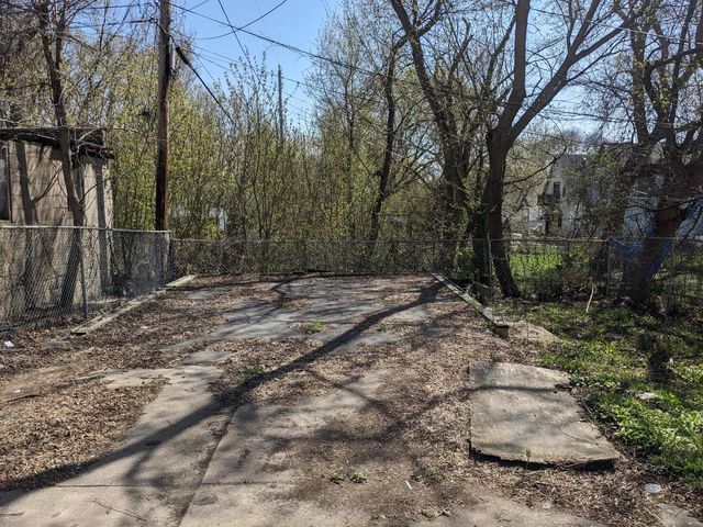 623 Ring STREET, Milwaukee, WI 53212