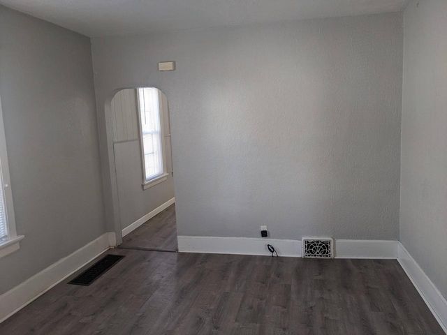 623 Ring STREET, Milwaukee, WI 53212