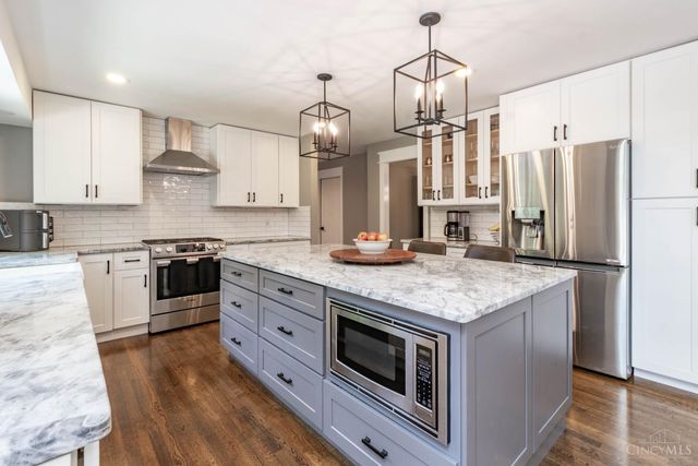 1277 Bear Run Way, Hamilton Twp, OH 45039