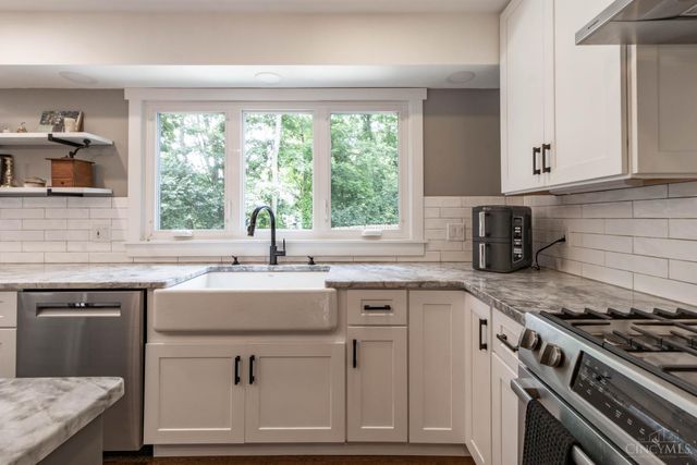 1277 Bear Run Way, Hamilton Twp, OH 45039