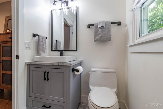 1277 Bear Run Way, Hamilton Twp, OH 45039