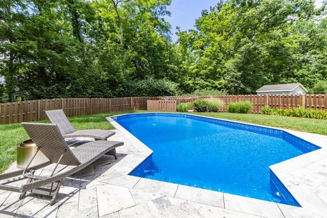 1277 Bear Run Way, Hamilton Twp, OH 45039