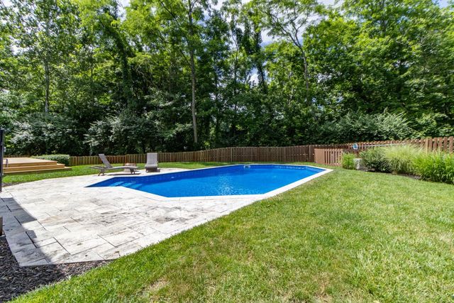 1277 Bear Run Way, Hamilton Twp, OH 45039