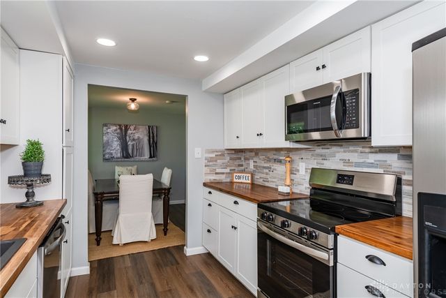 7148 Troy Pike, Huber Heights, OH 45424