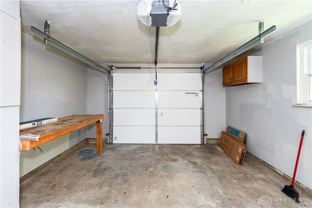 7148 Troy Pike, Huber Heights, OH 45424
