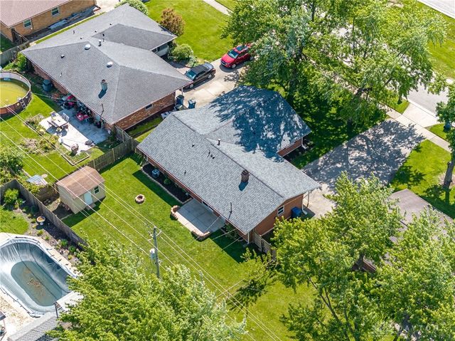 7148 Troy Pike, Huber Heights, OH 45424