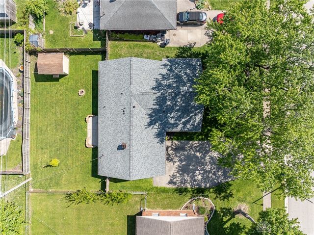 7148 Troy Pike, Huber Heights, OH 45424