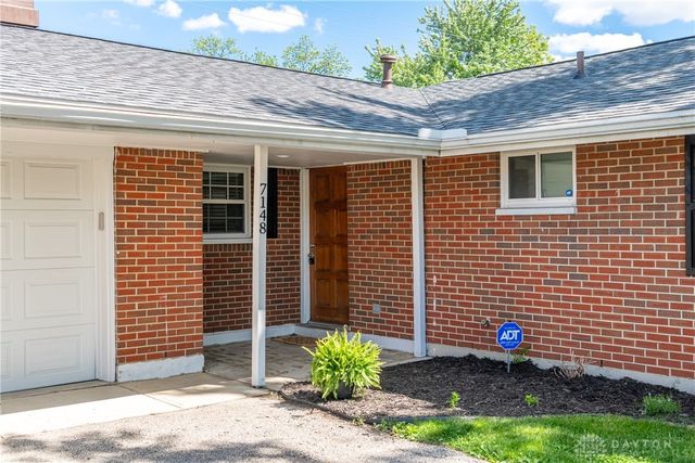 7148 Troy Pike, Huber Heights, OH 45424