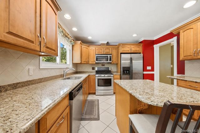785 Sequoia Drive, Valley Cottage, NY 10989
