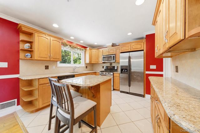 785 Sequoia Drive, Valley Cottage, NY 10989