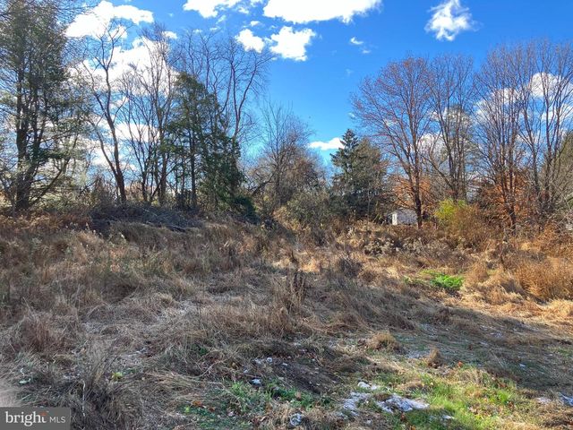 2804 ROUTE #212, Coopersburg, PA 18036