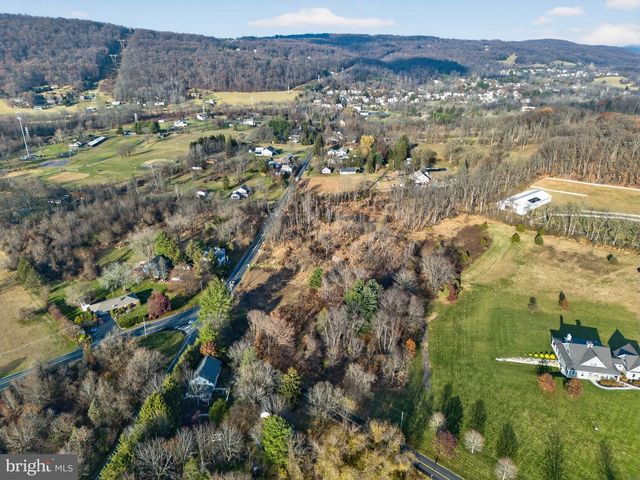 2804 ROUTE #212, Coopersburg, PA 18036