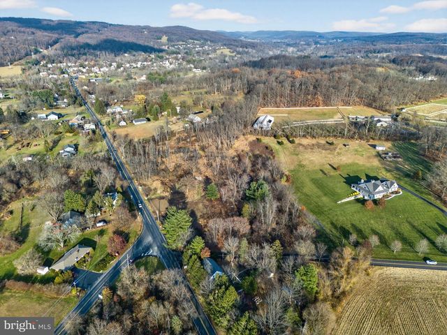 2804 ROUTE #212, Coopersburg, PA 18036