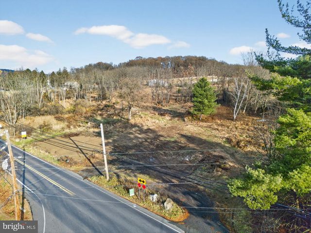 2804 ROUTE #212, Coopersburg, PA 18036