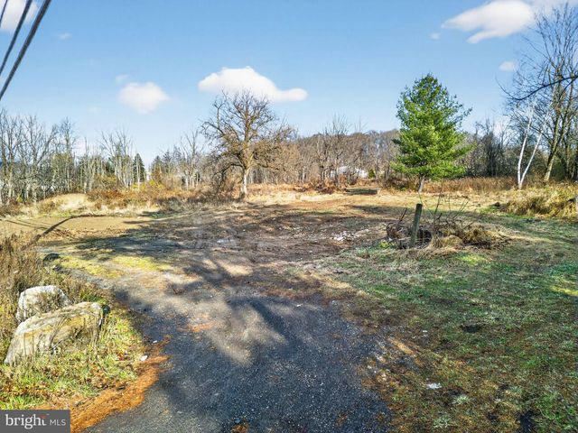 2804 ROUTE #212, Coopersburg, PA 18036