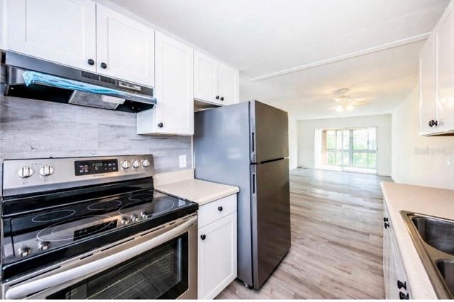 2750 E BAY DRIVE 10E, Largo, FL 33771