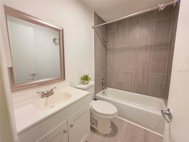 2750 E BAY DRIVE 10E, Largo, FL 33771