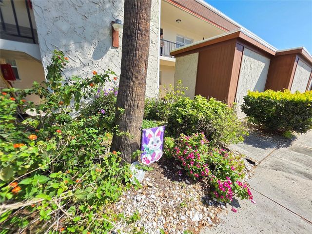 2750 E BAY DRIVE 10E, Largo, FL 33771