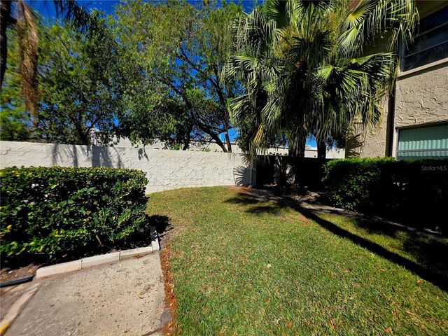 2750 E BAY DRIVE 10E, Largo, FL 33771