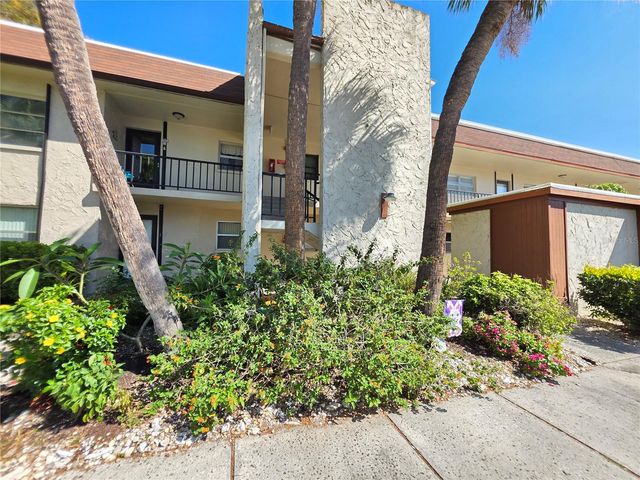 2750 E BAY DRIVE 10E, Largo, FL 33771