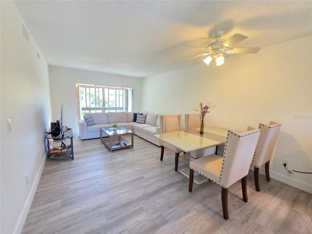 2750 E BAY DRIVE 10E, Largo, FL 33771