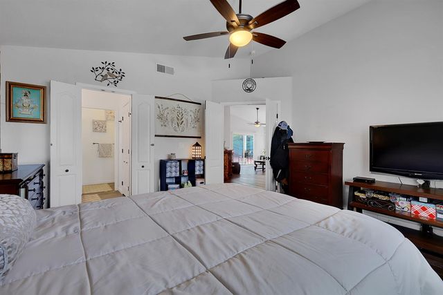 1404 Tradewind Dr, Yuba City, CA 95991