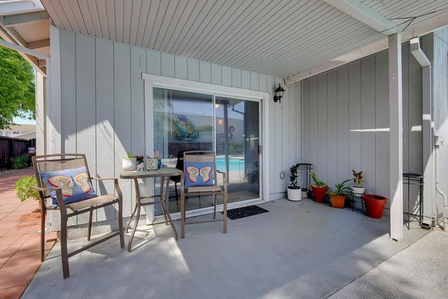 1404 Tradewind Dr, Yuba City, CA 95991