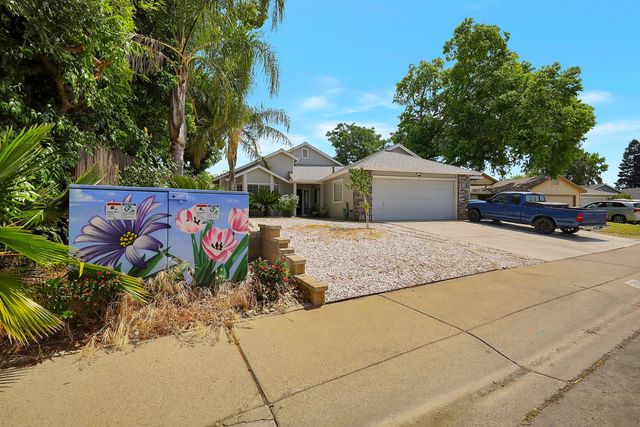 1404 Tradewind Dr, Yuba City, CA 95991