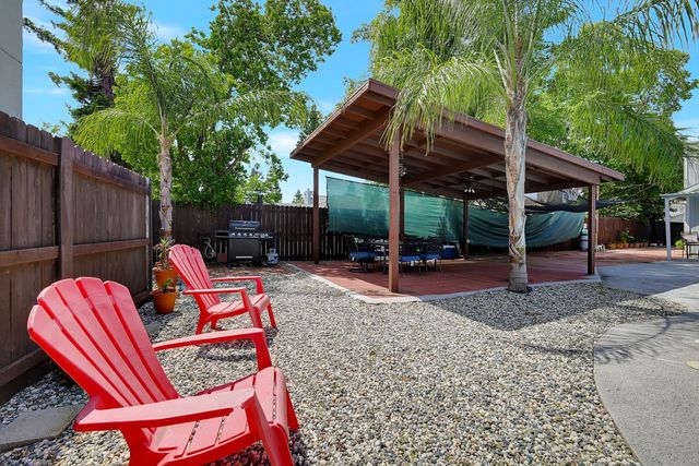 1404 Tradewind Dr, Yuba City, CA 95991