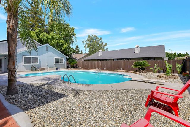 1404 Tradewind Dr, Yuba City, CA 95991