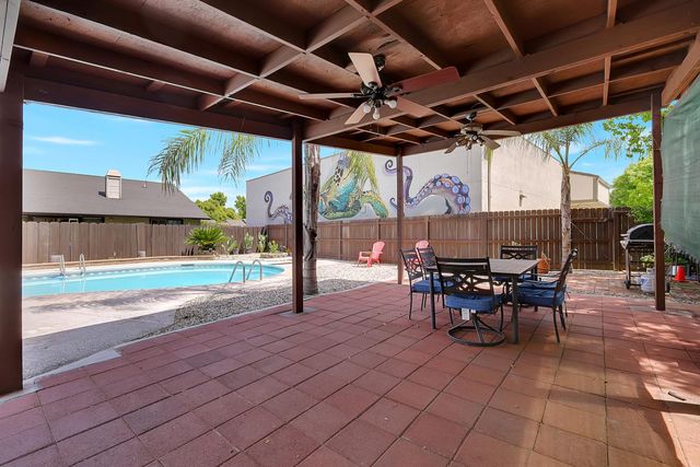 1404 Tradewind Dr, Yuba City, CA 95991