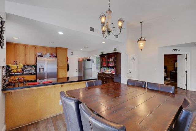 1404 Tradewind Dr, Yuba City, CA 95991