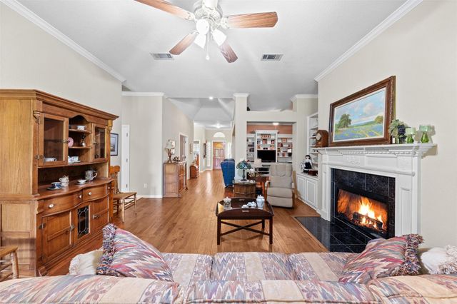 103 Village DR, Georgetown, TX 78628