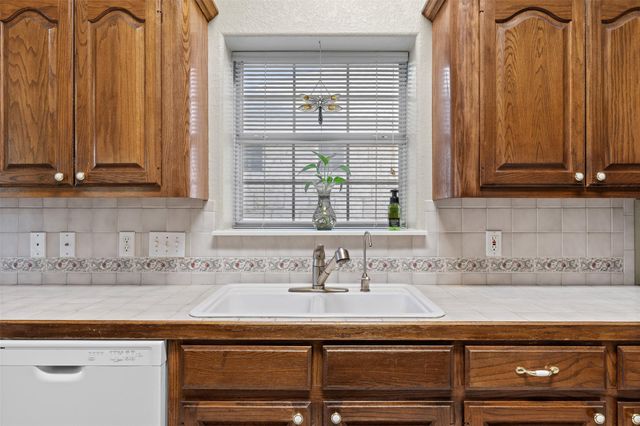 103 Village DR, Georgetown, TX 78628