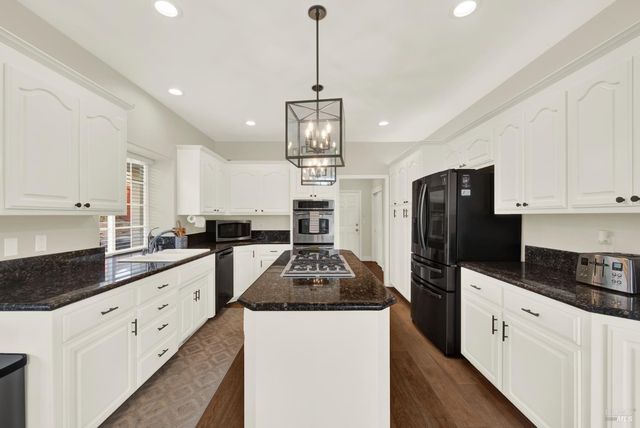 3261 Congressional Cir, Fairfield, CA 94534