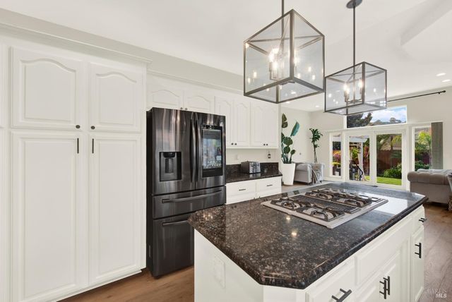 3261 Congressional Cir, Fairfield, CA 94534