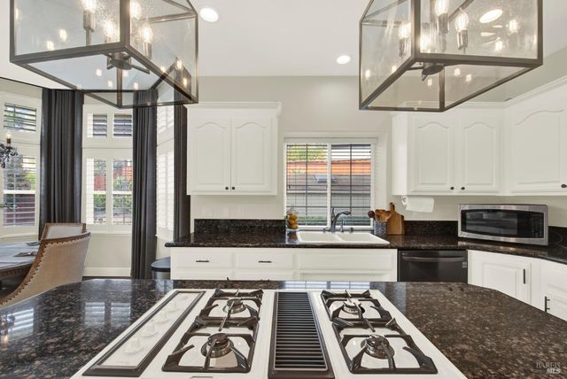 3261 Congressional Cir, Fairfield, CA 94534